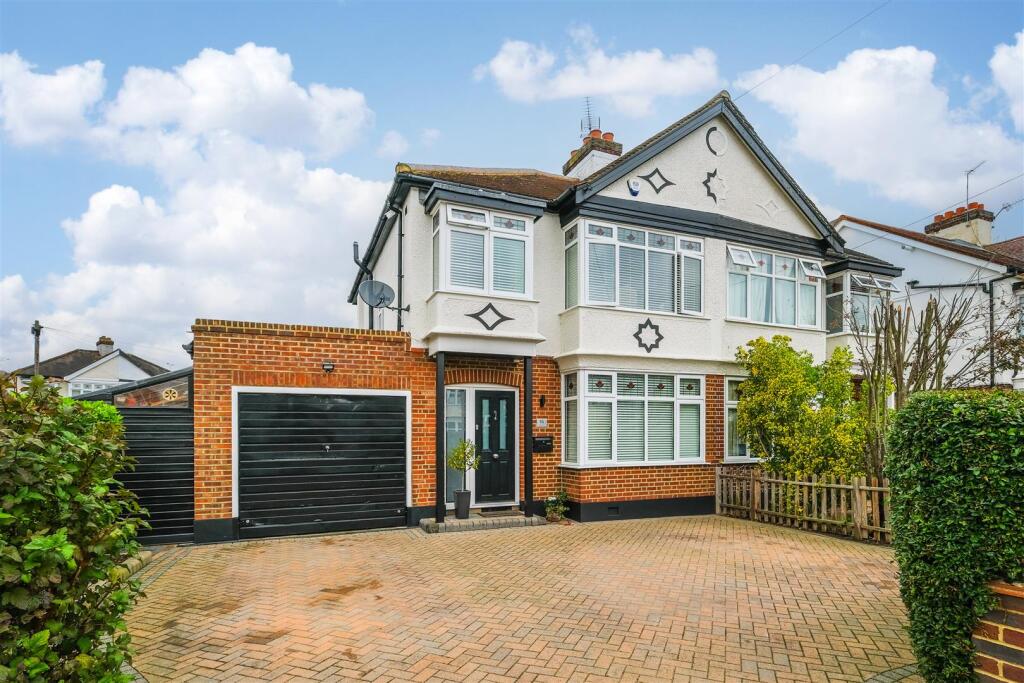 Main image of property: Balgonie Road, North Chingford