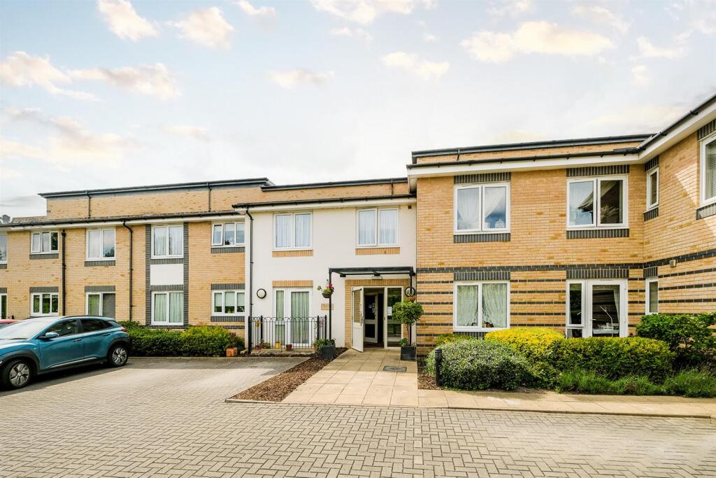Main image of property: Hall Lane, Chingford