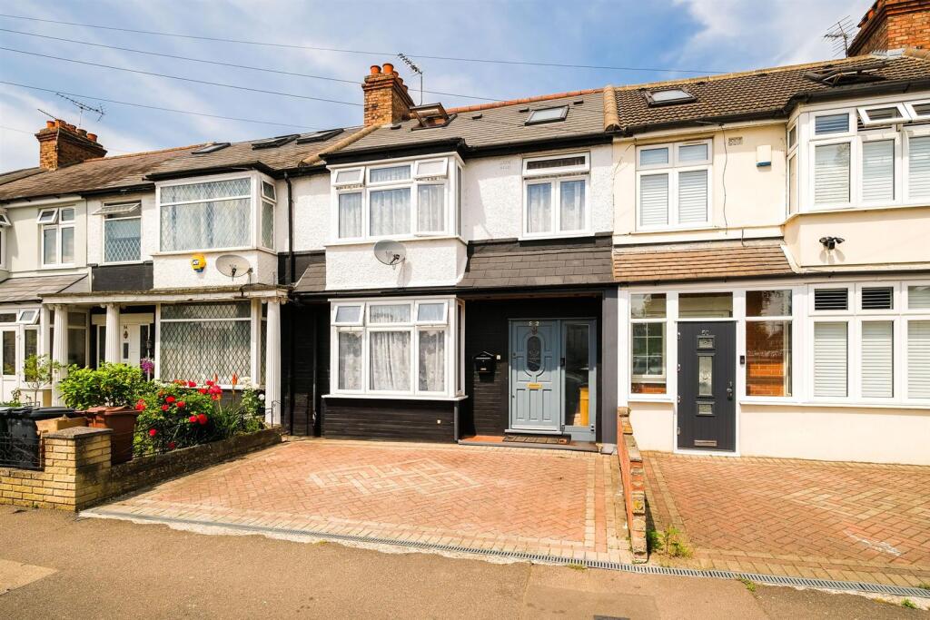 Main image of property: Hampton Road, Chingford