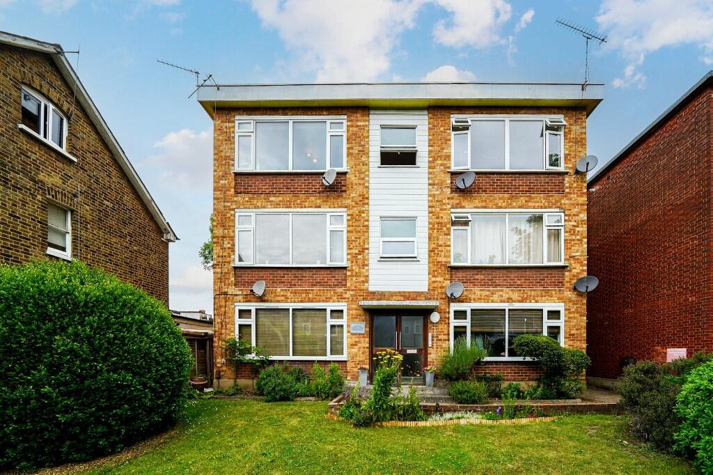 Main image of property: Prospect Road, Woodford Green, Essex, IG8