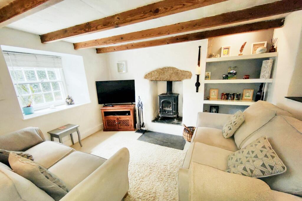 2 bedroom cottage for sale in Penryn, TR10
