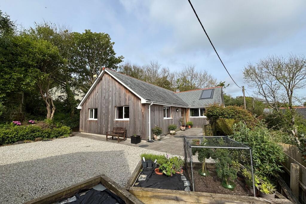 Main image of property: Cadgwith, Ruan Minor, TR12