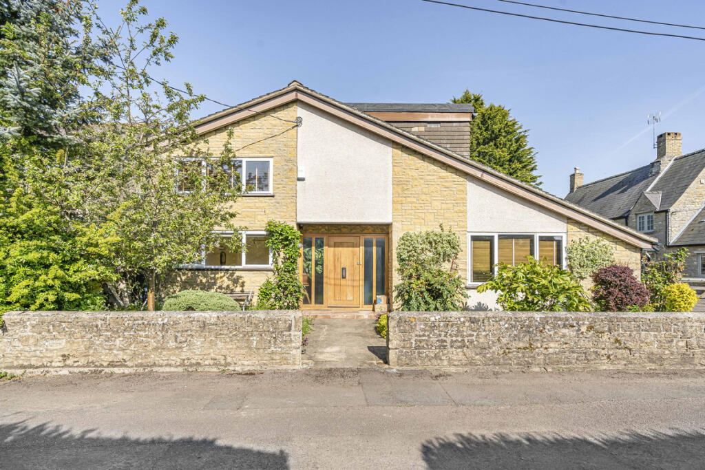 Main image of property: The Rookery, Kidlington, OX5