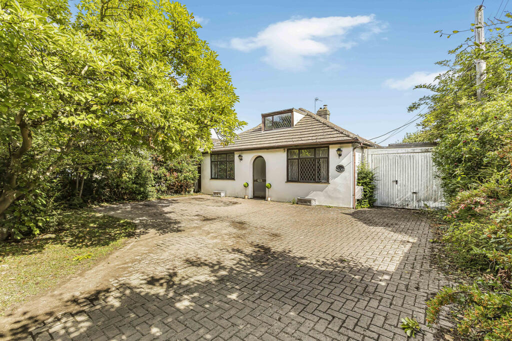 Main image of property: Upper Campsfield Road, Woodstock, OX20