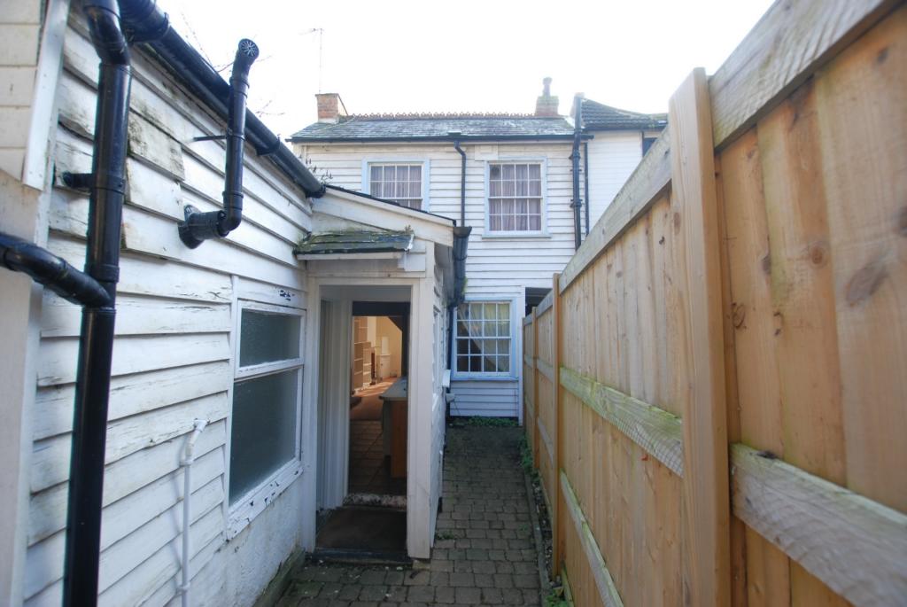 2 bedroom cottage for sale in Sandgate Hill, Sandgate, CT20