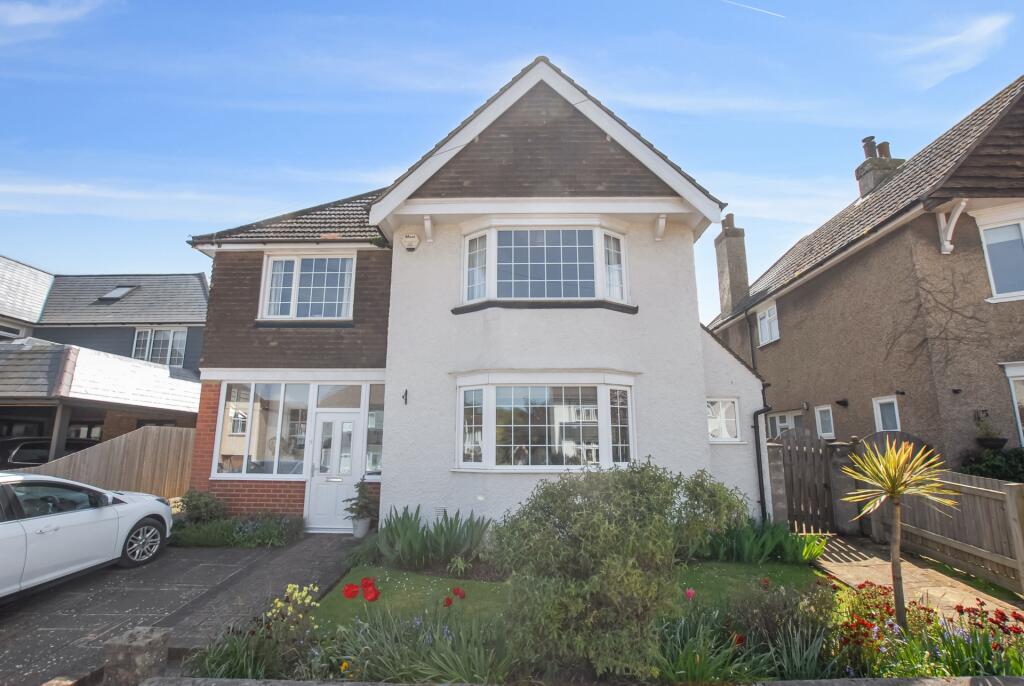 4 bedroom detached house for sale in Tower Gardens, Hythe, CT21