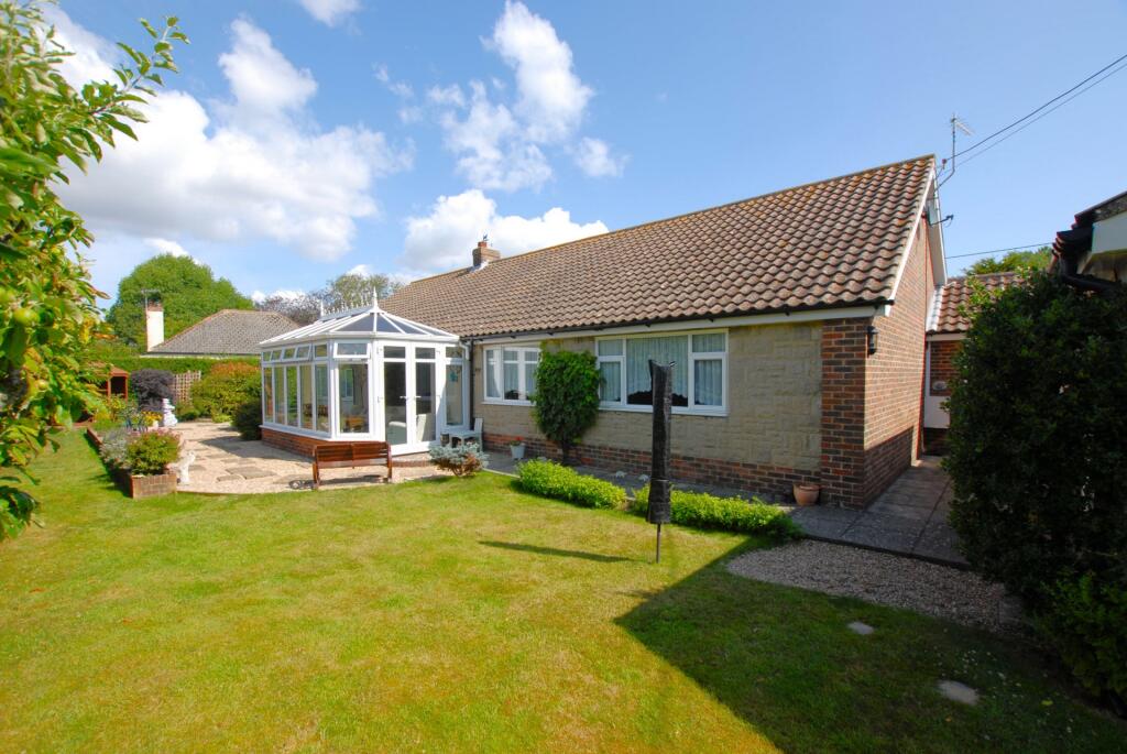 3 bedroom bungalow for sale in The Oval, Dymchurch, TN29