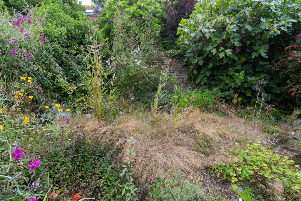 Additional property image - Church Hill, Hythe, CT21