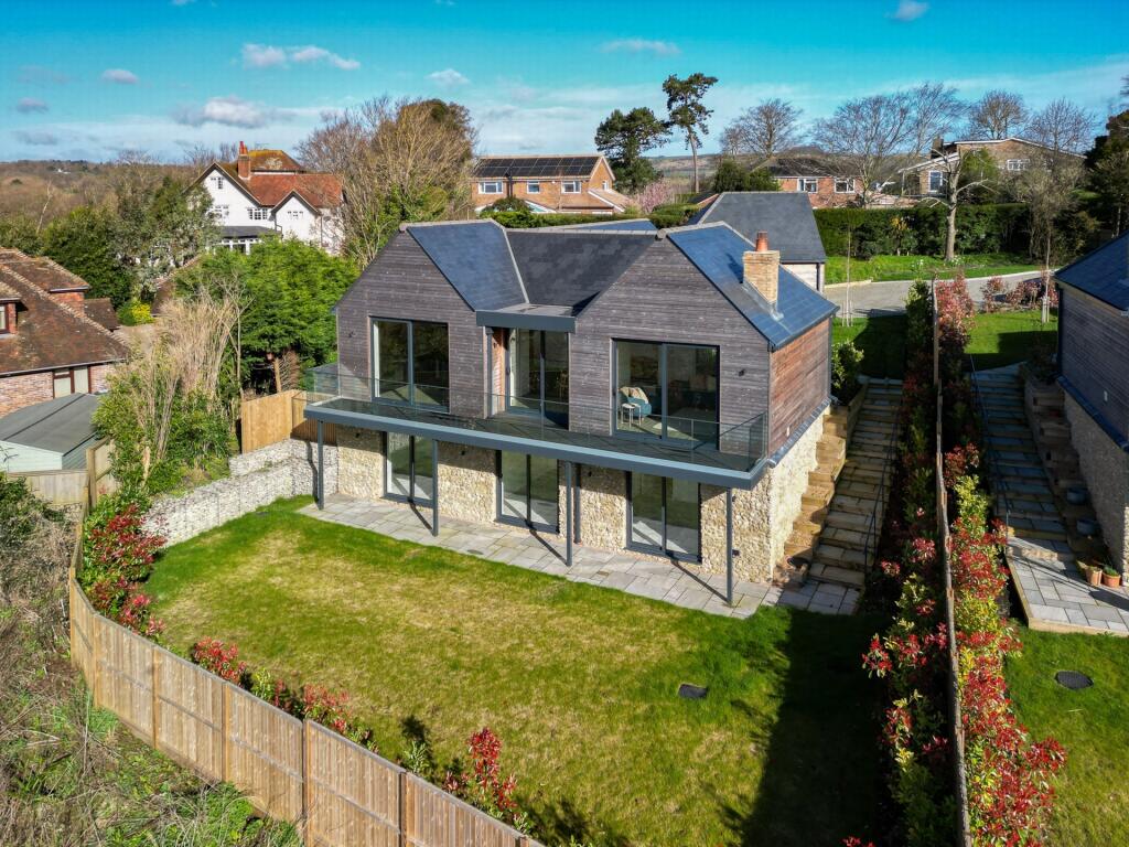 4 bedroom detached house for sale in Blackhouse Hill, Hythe, CT21