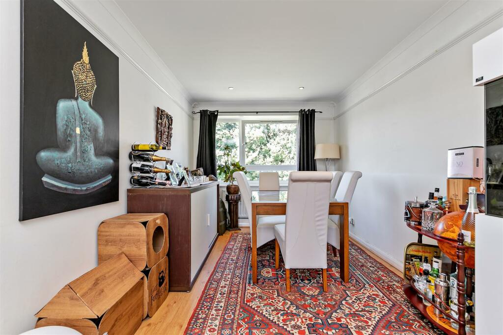 Additional property image - Hewitt Close, Wheathampstead, St. Albans