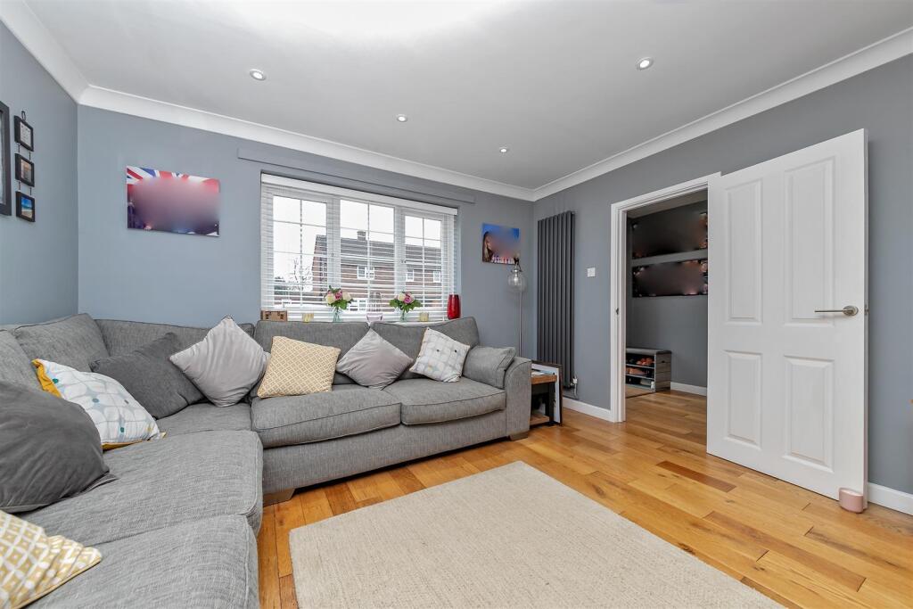 Additional property image - Saxon Road, Wheathampstead, St. Albans