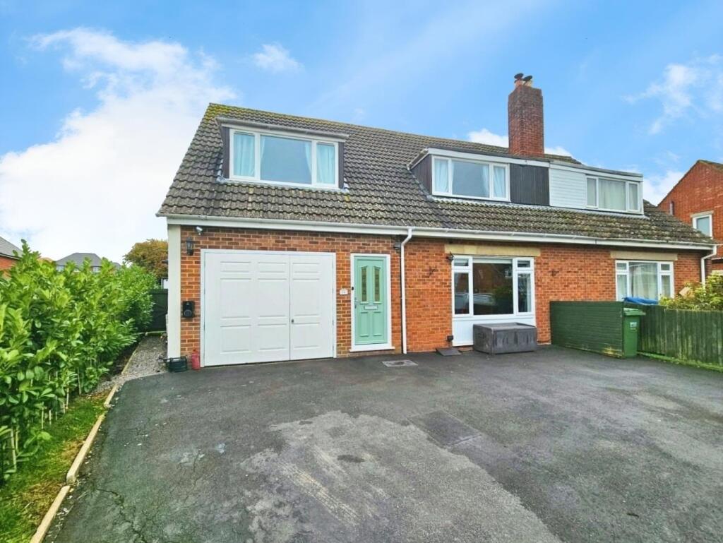 Main image of property: Howmead, Berkeley, GL13 9AS