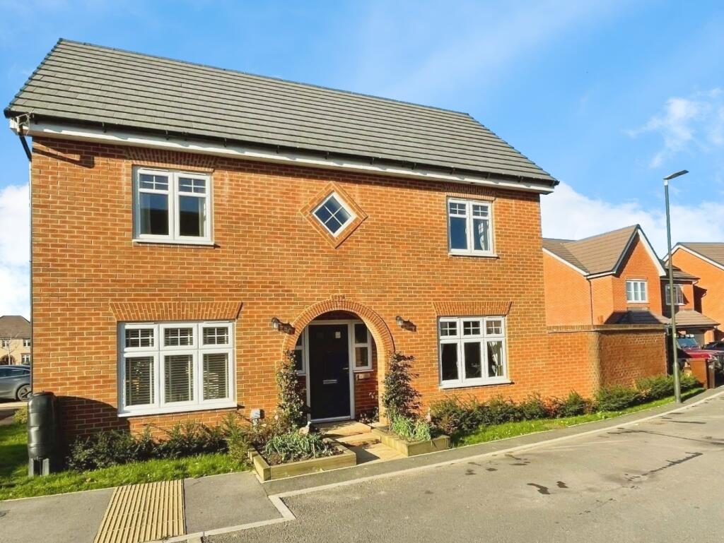 Main image of property: Eddycroft, Cam