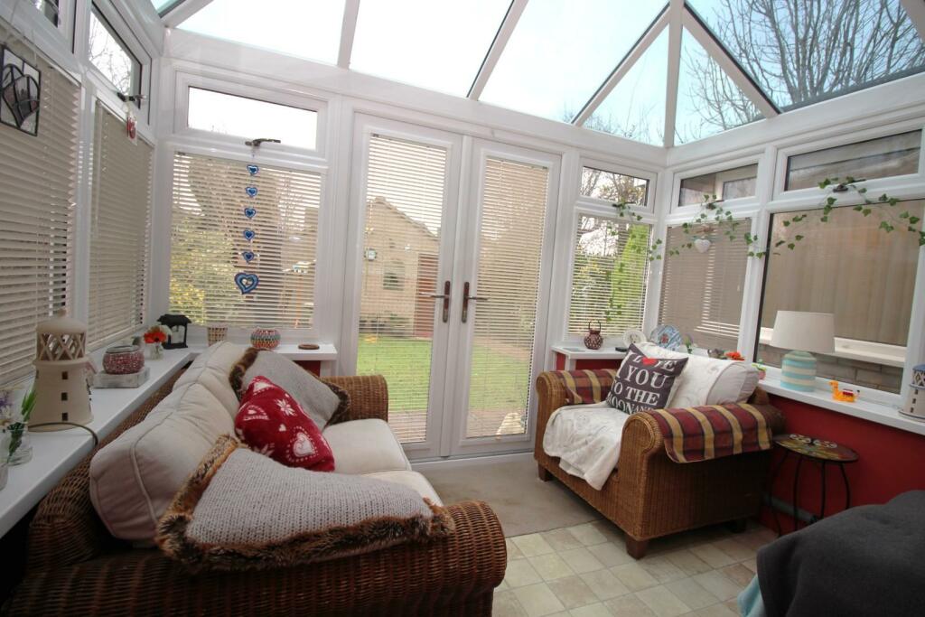 Additional property image - Charles Close, Thornbury, Bristol