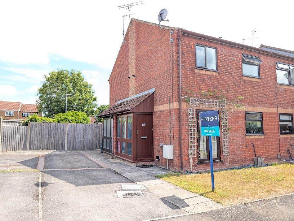Main image of property: Larkspur Close, Thornbury, Bristol