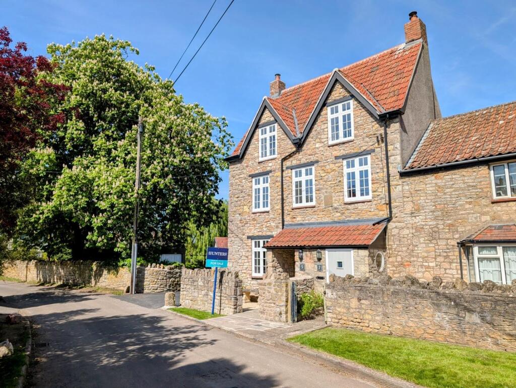 Main image of property: Lower Court Road, Almondsbury, Bristol