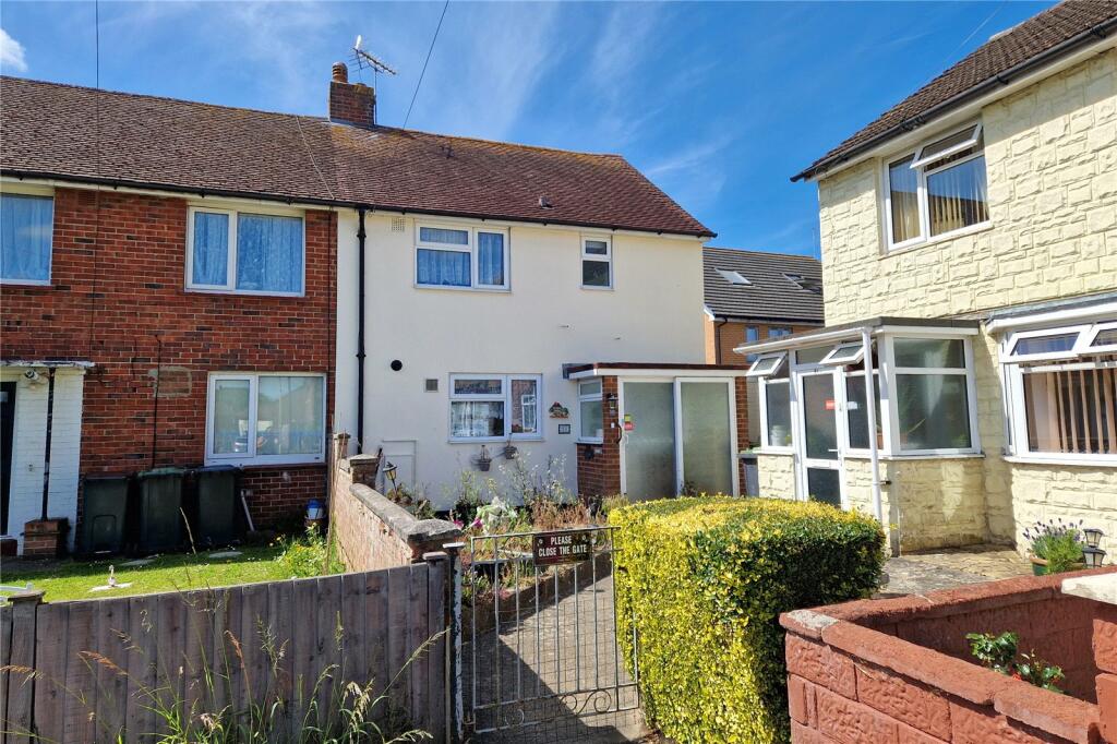 2 bedroom end of terrace house for sale in Blendworth Crescent, Havant
