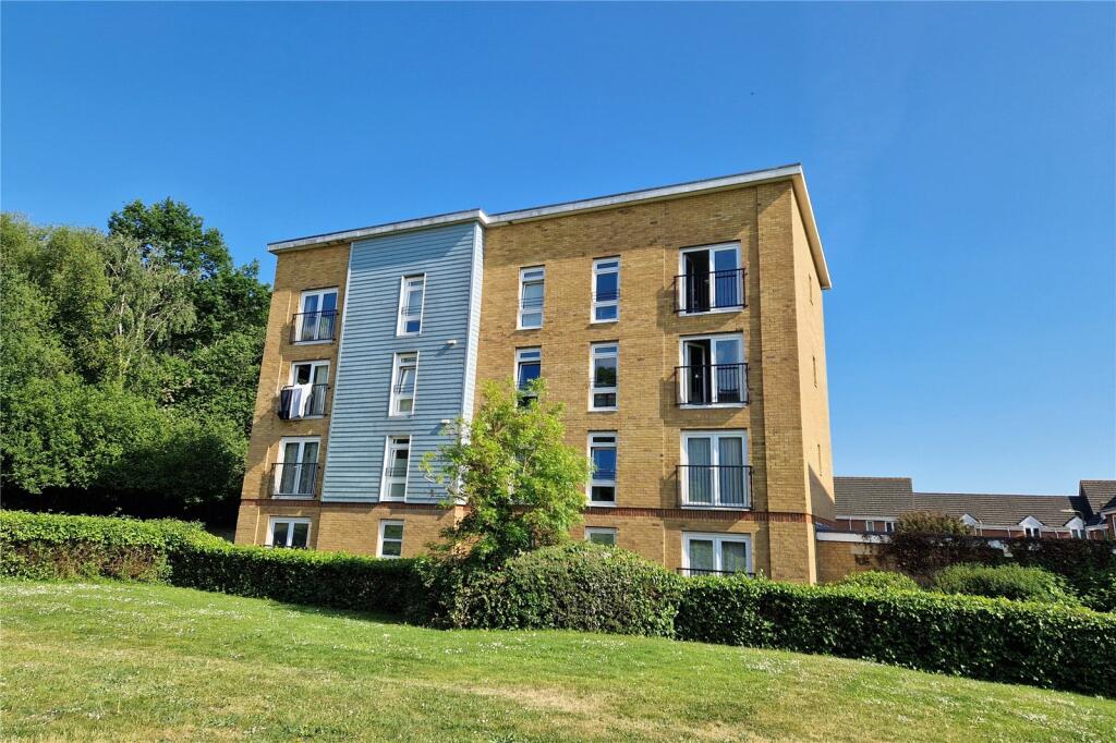 Main image of property: Little Hackets, Havant, Hampshire, PO9