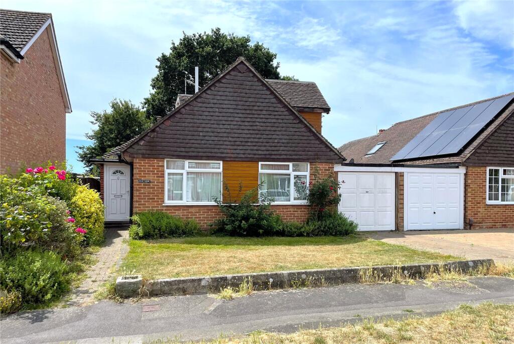 Main image of property: Woodstock Road, Bedhampton, Havant, Hampshire, PO9