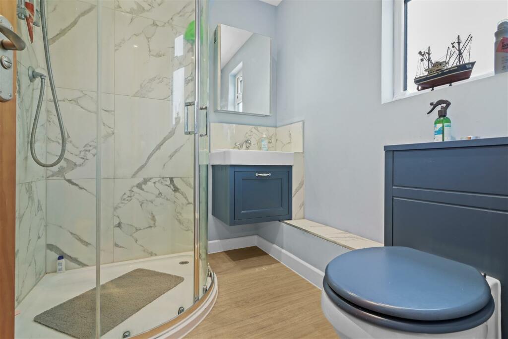 Additional property image - Amberstone View, Hailsham
