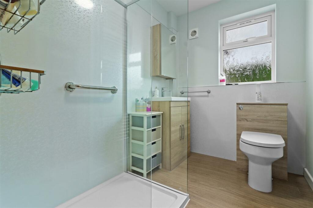 Additional property image - Amberstone View, Hailsham