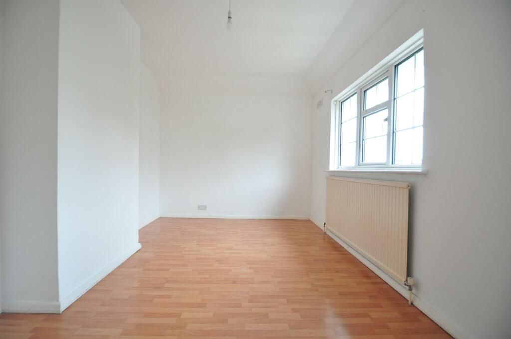 Additional property image - Chapel Hill, Crayford, Dartford