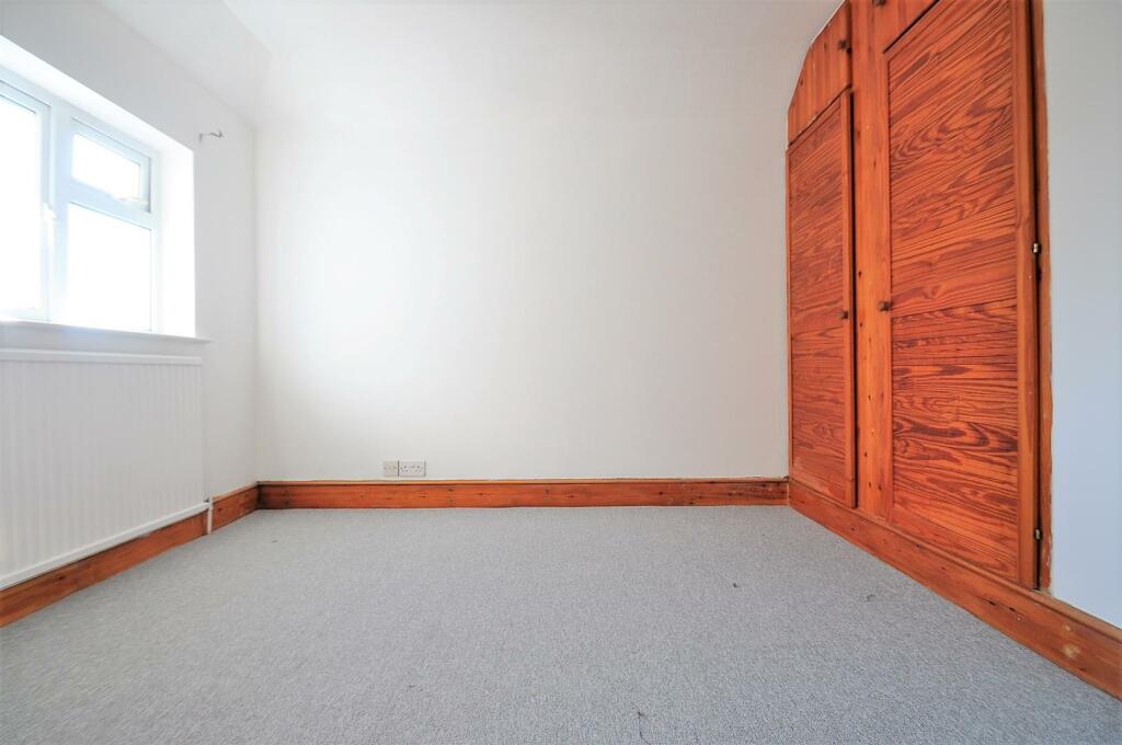 Additional property image - Chapel Hill, Crayford, Dartford
