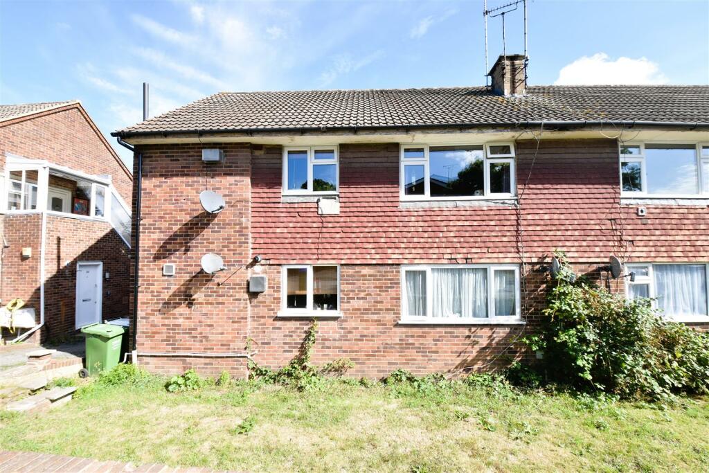 Main image of property: Valley Road, Erith