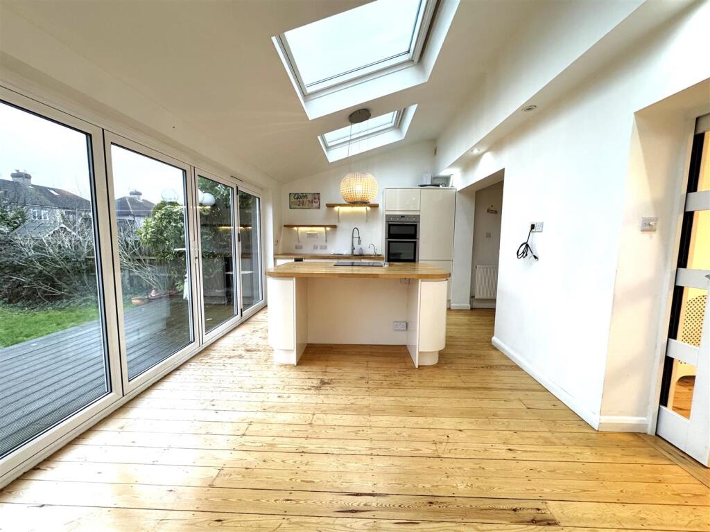 Additional image 16 of Berkeley Avenue, Bexleyheath