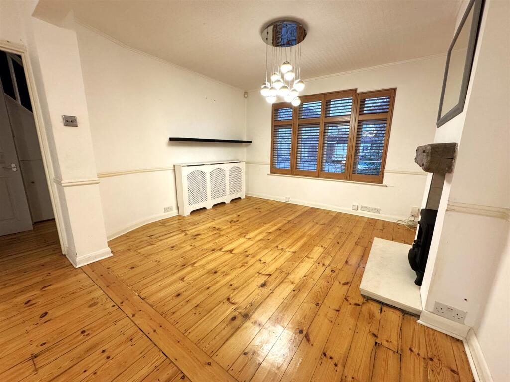 Additional image 8 of Berkeley Avenue, Bexleyheath