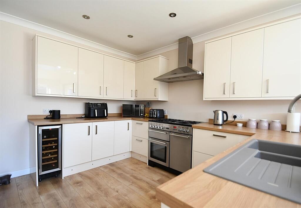 Additional property image - Winchester Road, Bexleyheath