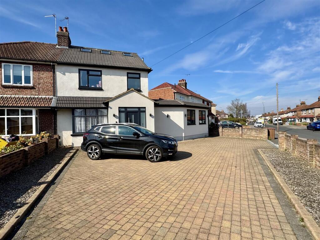 Main image of property: Manor Way, Barnehurst