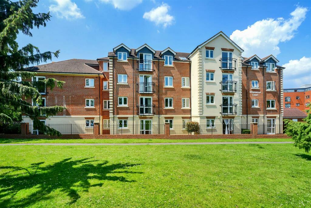 2 bedroom retirement property for sale in The Parade, Epsom, KT18