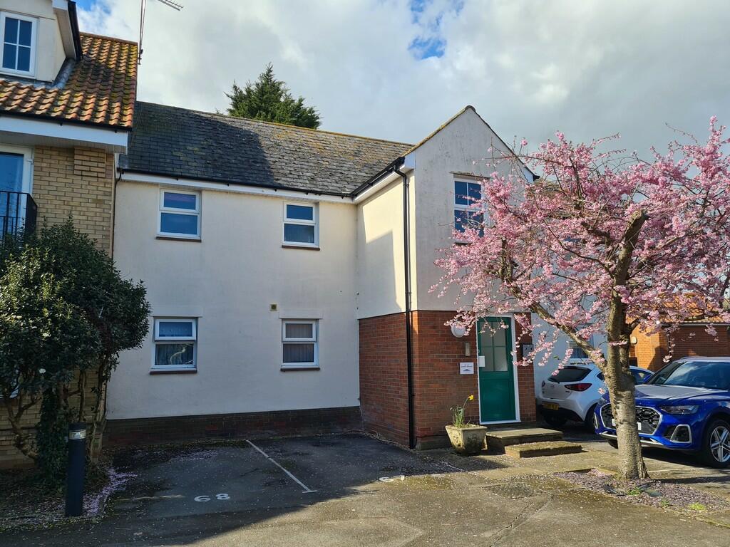 1 bedroom apartment for sale in Cherry Orchard, Southminster, CM0