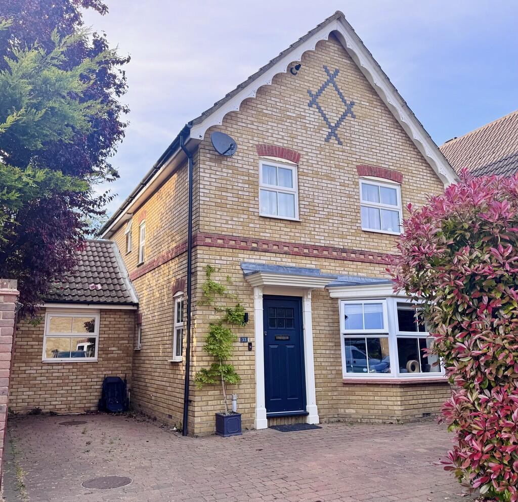 Main image of property: The Lintons, Sandon, Chelmsford