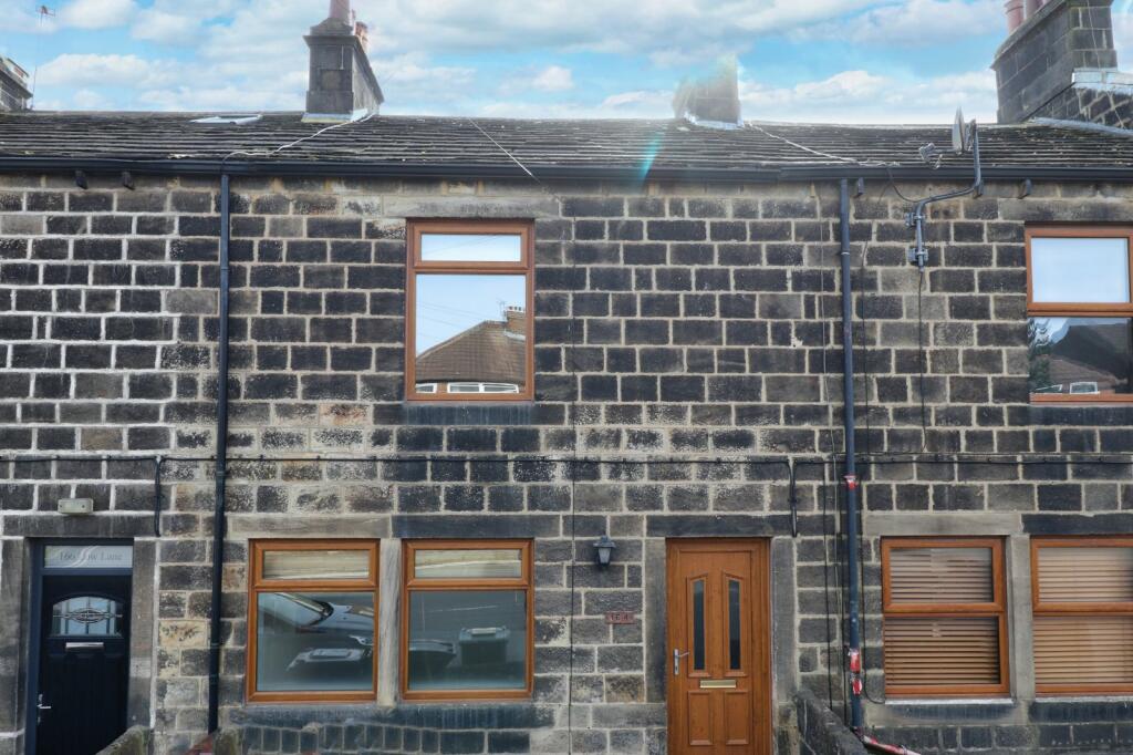 2 bedroom terraced house for sale in Low Lane, Horsforth, Leeds, West Yorkshire, LS18