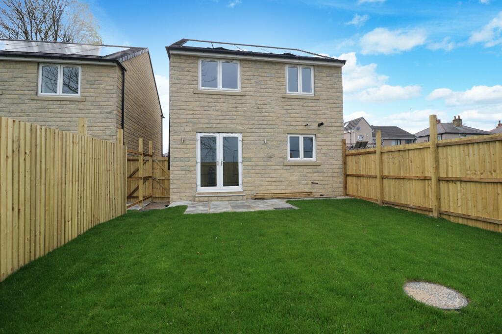 Additional property image - Congregation Fold, Eccleshill, Bradford, BD2