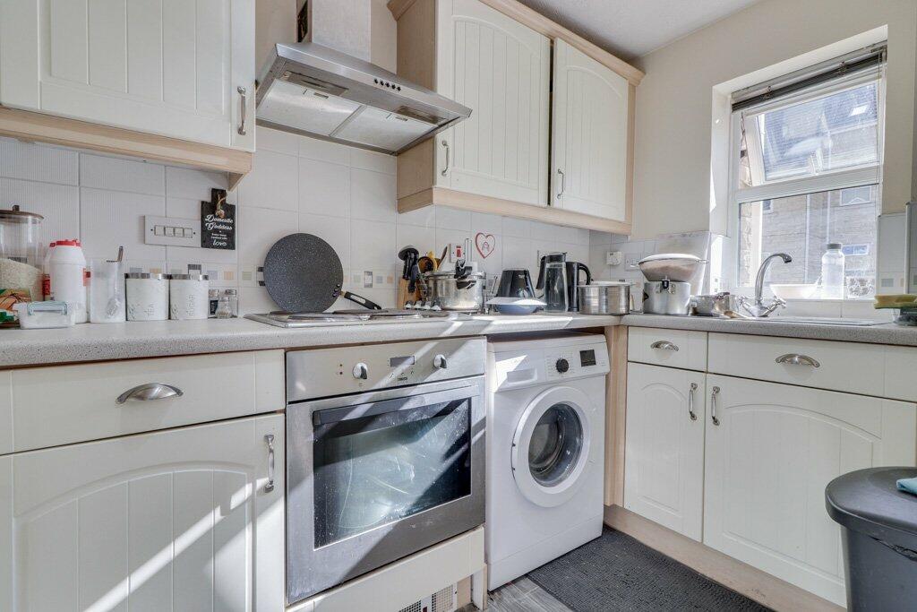 Additional property image - Navigation Drive, Apperley Bridge, Bradford, West Yorkshire, BD10