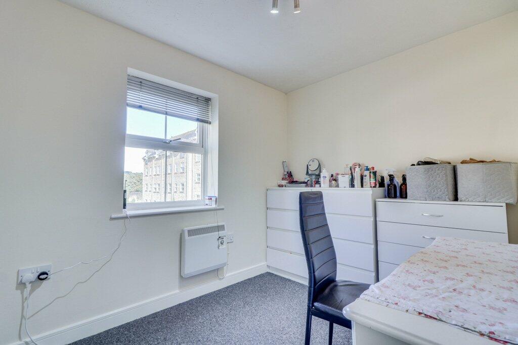 Additional property image - Navigation Drive, Apperley Bridge, Bradford, West Yorkshire, BD10