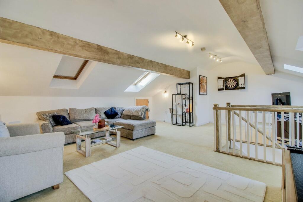 Additional property image - Tenterfields House, Meadow Road, Apperley Bridge, BD10