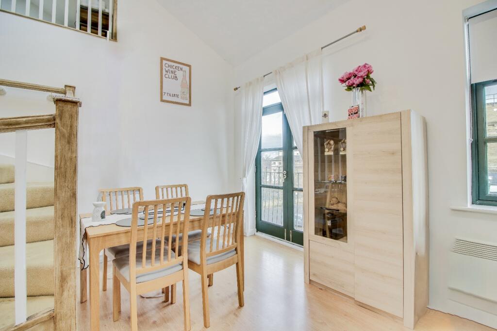 Additional property image - Tenterfields House, Meadow Road, Apperley Bridge, BD10