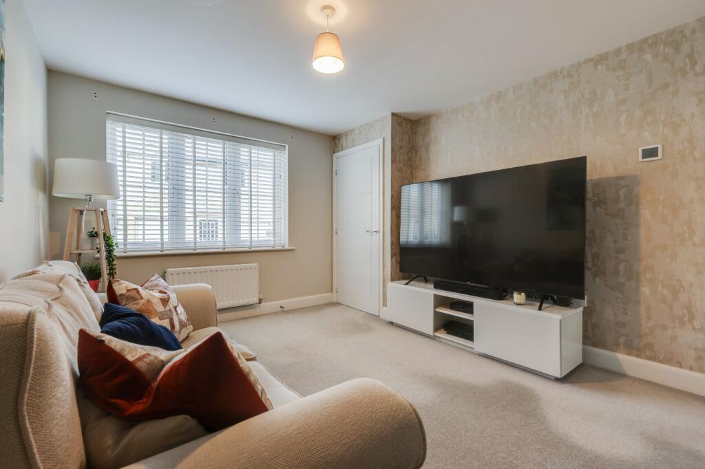 Additional property image - Apperdale, Bradford, West Yorkshire, BD10