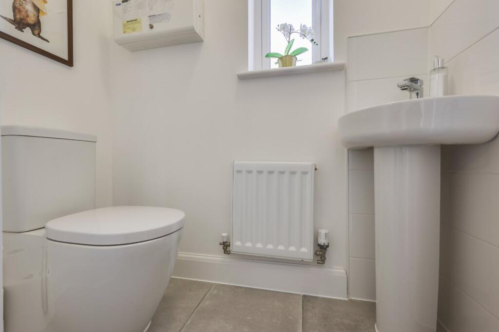 Additional property image - Apperdale, Bradford, West Yorkshire, BD10