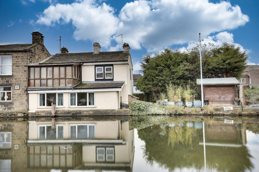 Main image of property: Town Street, Rodley, Leeds, West Yorkshire, LS13