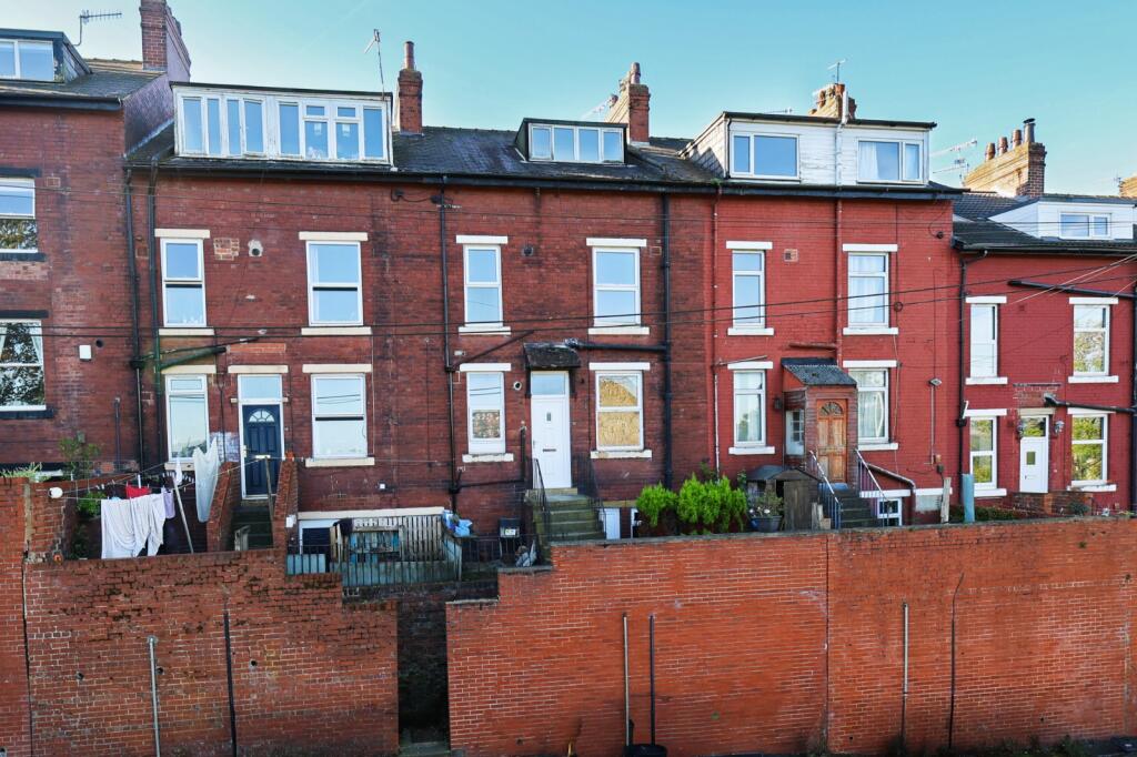 Main image of property: Ross Terrace, Leeds, West Yorkshire, LS13