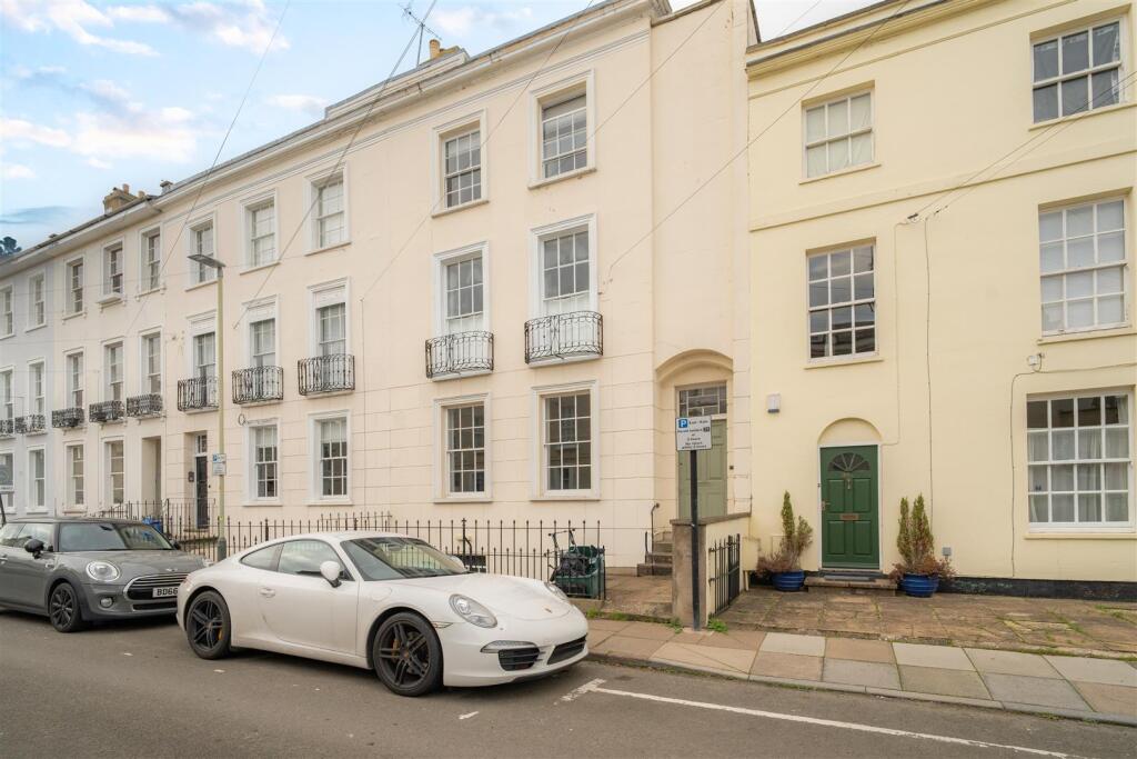 Main image of property: 36 Montpellier Villas, Cheltenham