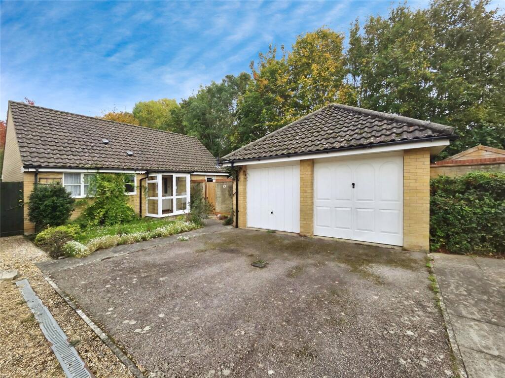 Main image of property: Wood Avens Way, Wymondham, Norfolk, NR18