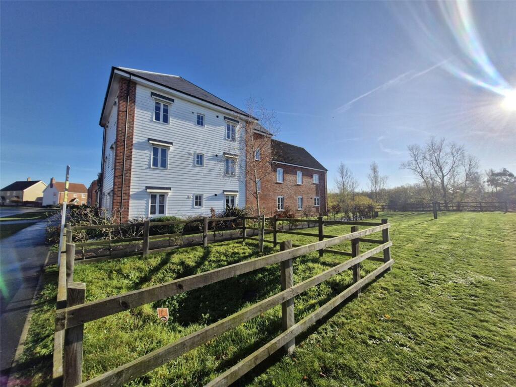 Main image of property: Heron Rise, Wymondham, Norfolk, NR18