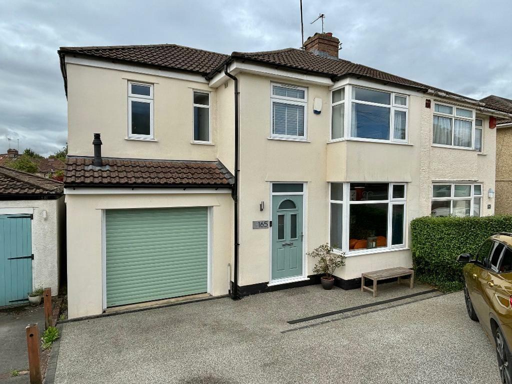 4 bedroom house for sale in Northcote Road, Downend, Bristol, BS16 6AT