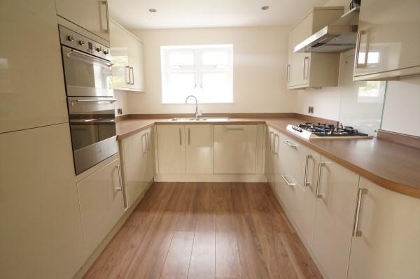 3 Bedroom House In Kingswood Bristol Residential Property